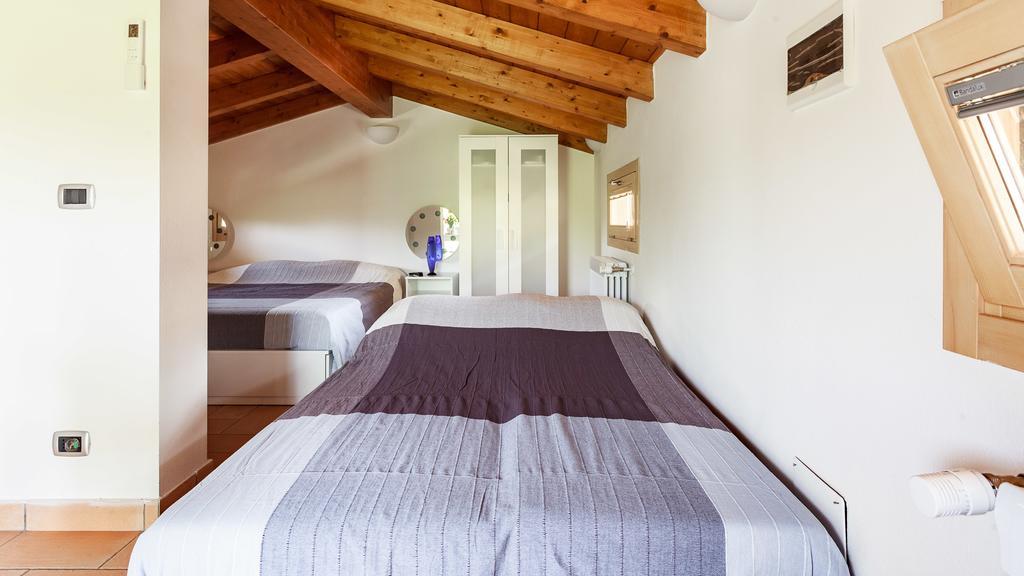 B&B Nido Sui Laghi San Donnino della Nizzola Exteriér fotografie