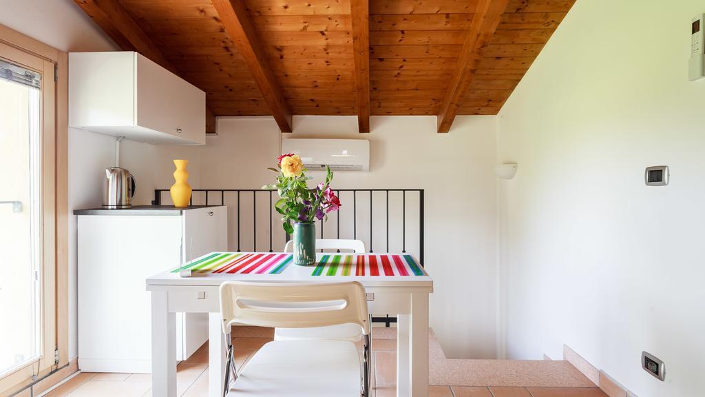 B&B Nido Sui Laghi San Donnino della Nizzola Exteriér fotografie