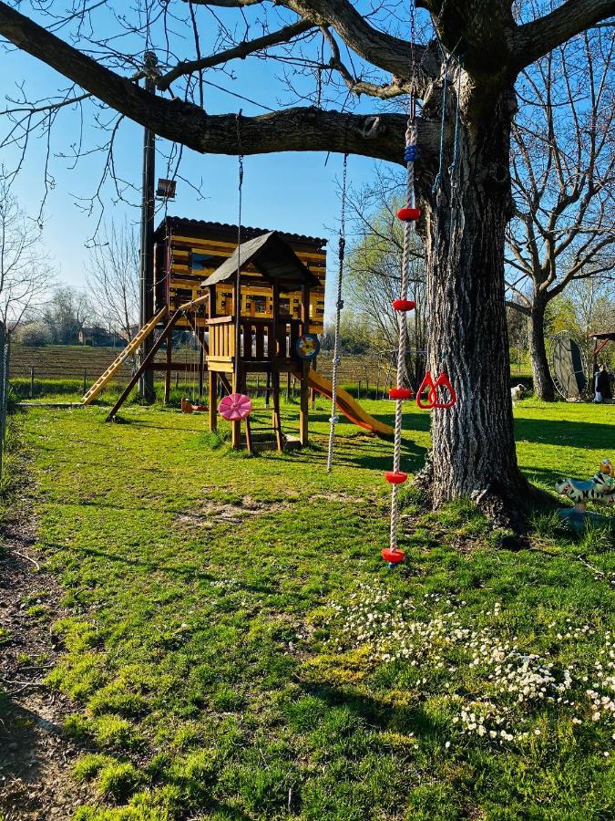 B&B Nido Sui Laghi San Donnino della Nizzola Exteriér fotografie
