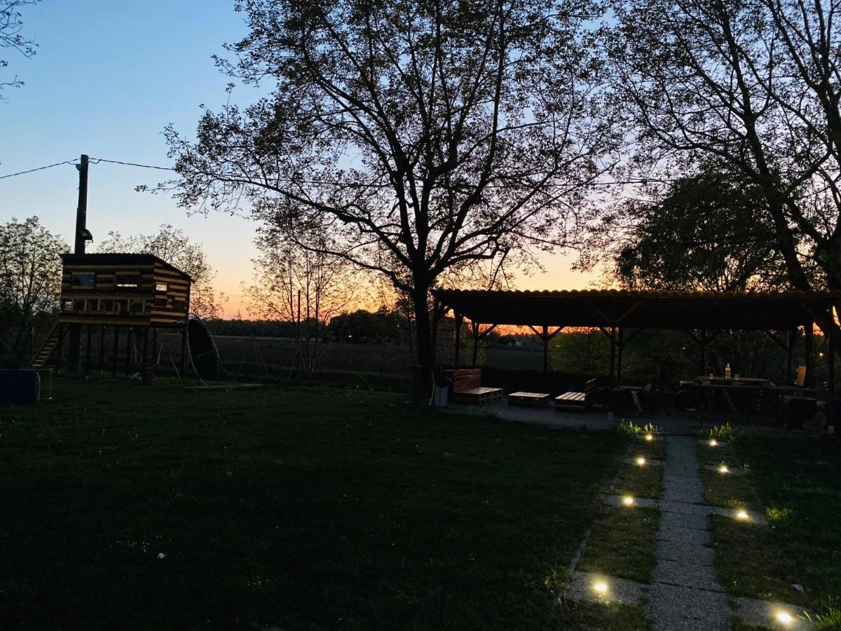 B&B Nido Sui Laghi San Donnino della Nizzola Exteriér fotografie